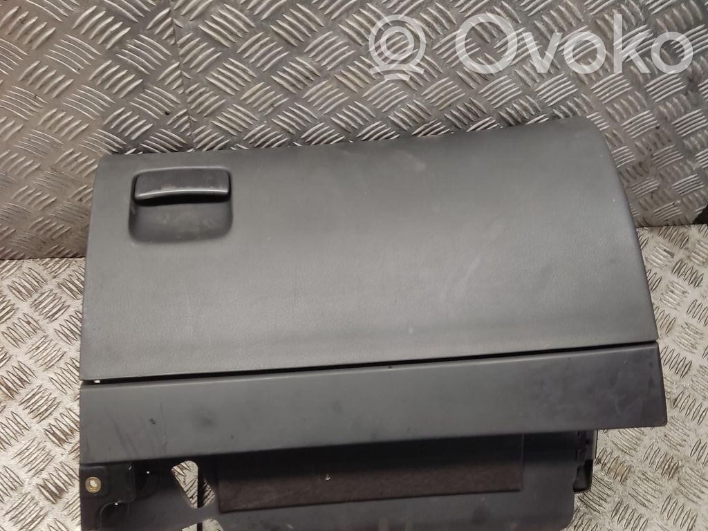 Audi A8 S8 D3 4E Glove box 