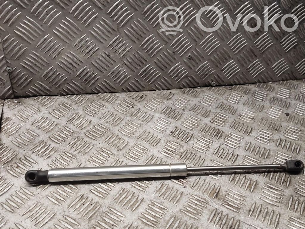 Audi A8 S8 D3 4E Tailgate/trunk strut/damper 