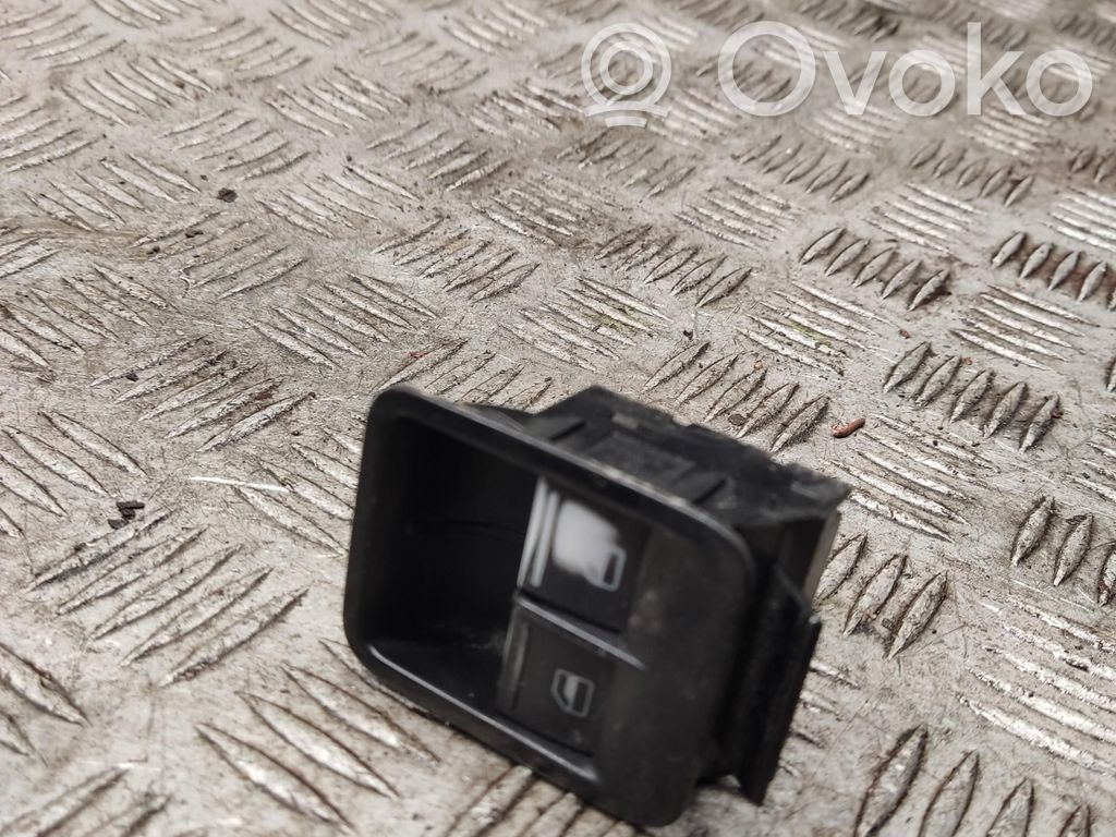 Volkswagen Caddy Electric window control switch 