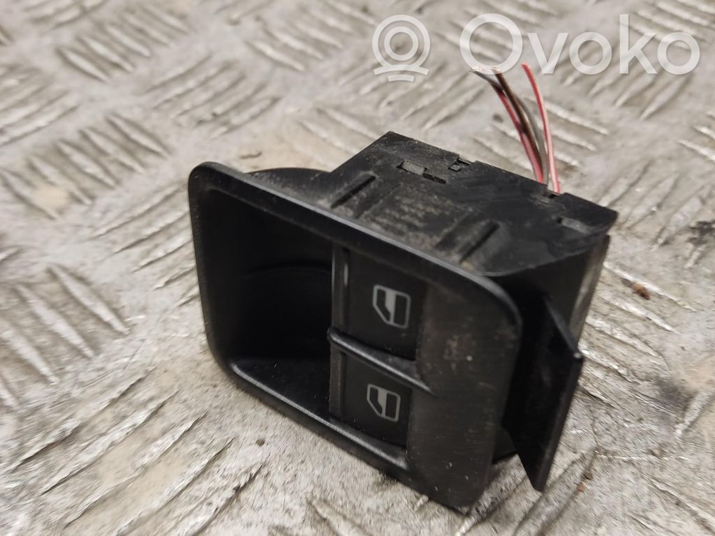 Electric window control switch   1T0959527