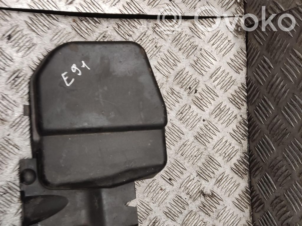 BMW 3 E90 E91 Cabin air micro filter cap 