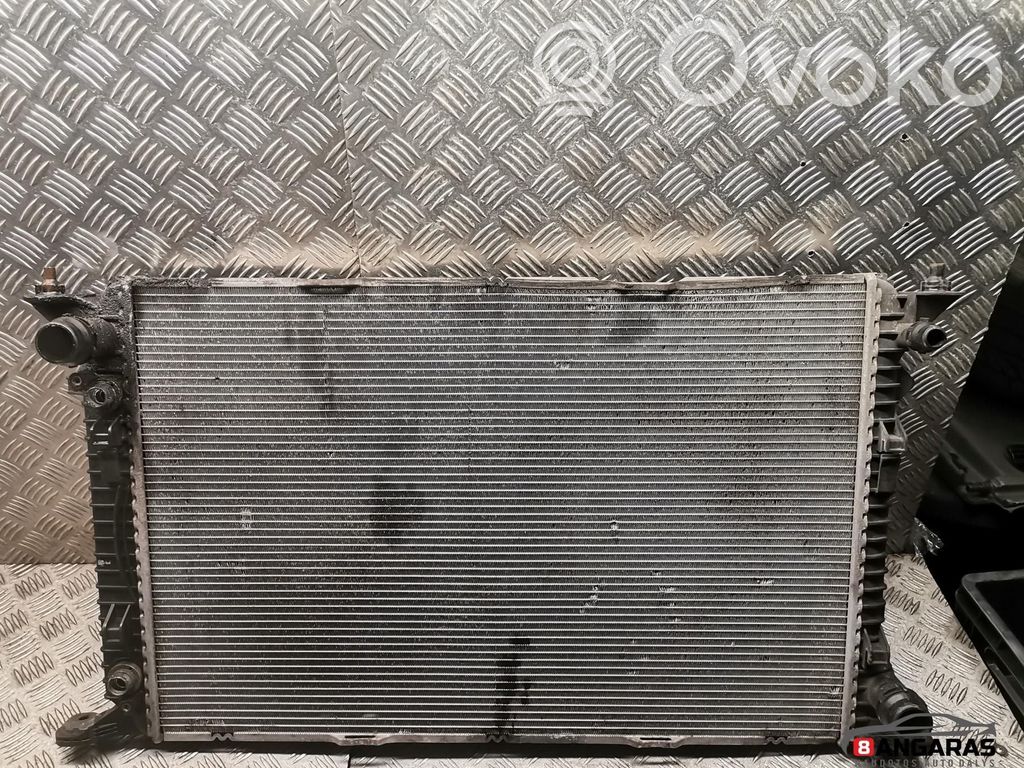Audi A5 Sportback 8TA Coolant radiator 