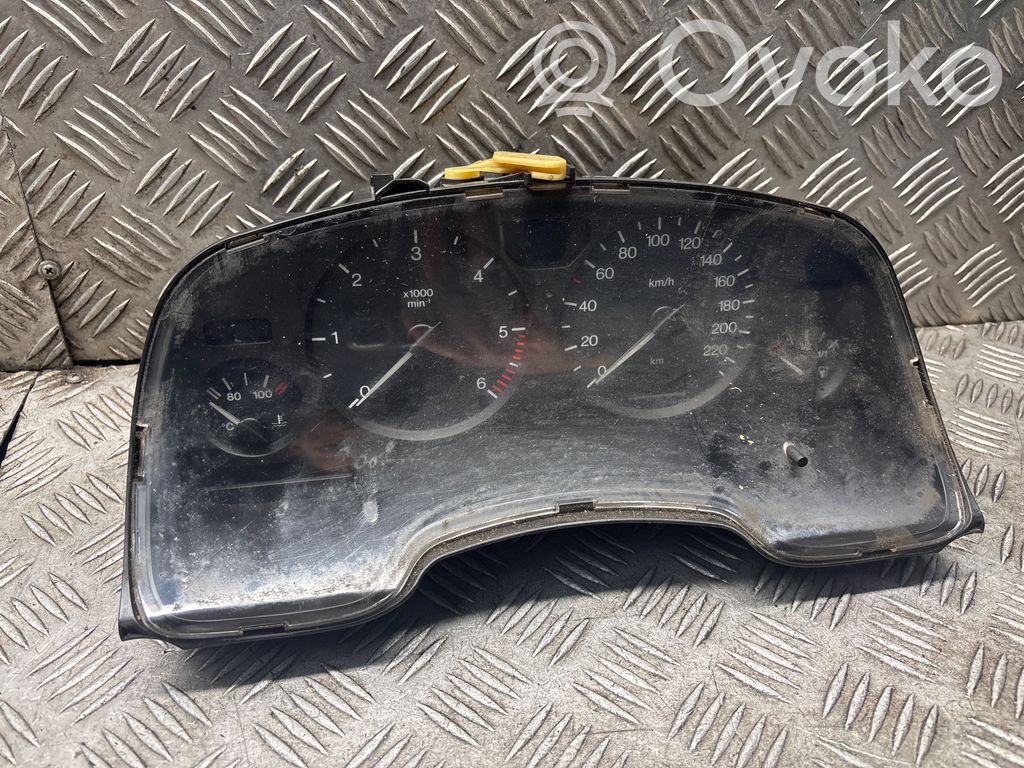 Opel Zafira A Vitezometru (grup de instrumente) 