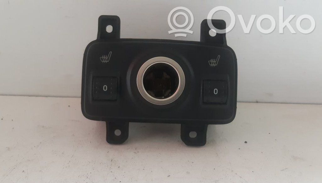 Ford Focus Comutator încălzire scaune 