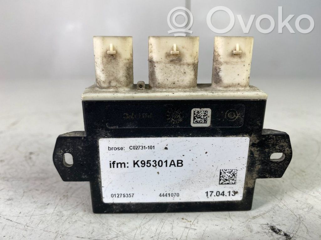 Ford Kuga II Tailgate/trunk control unit/module 