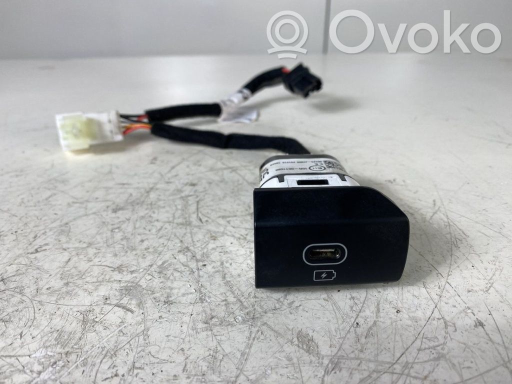 KIA Pro Cee'd III Enchufe conector USB 