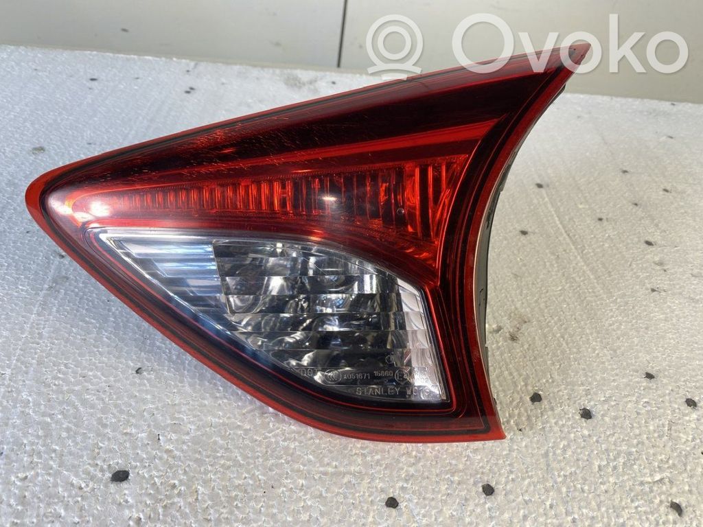 Mazda CX-5 Takaluukun takavalot 