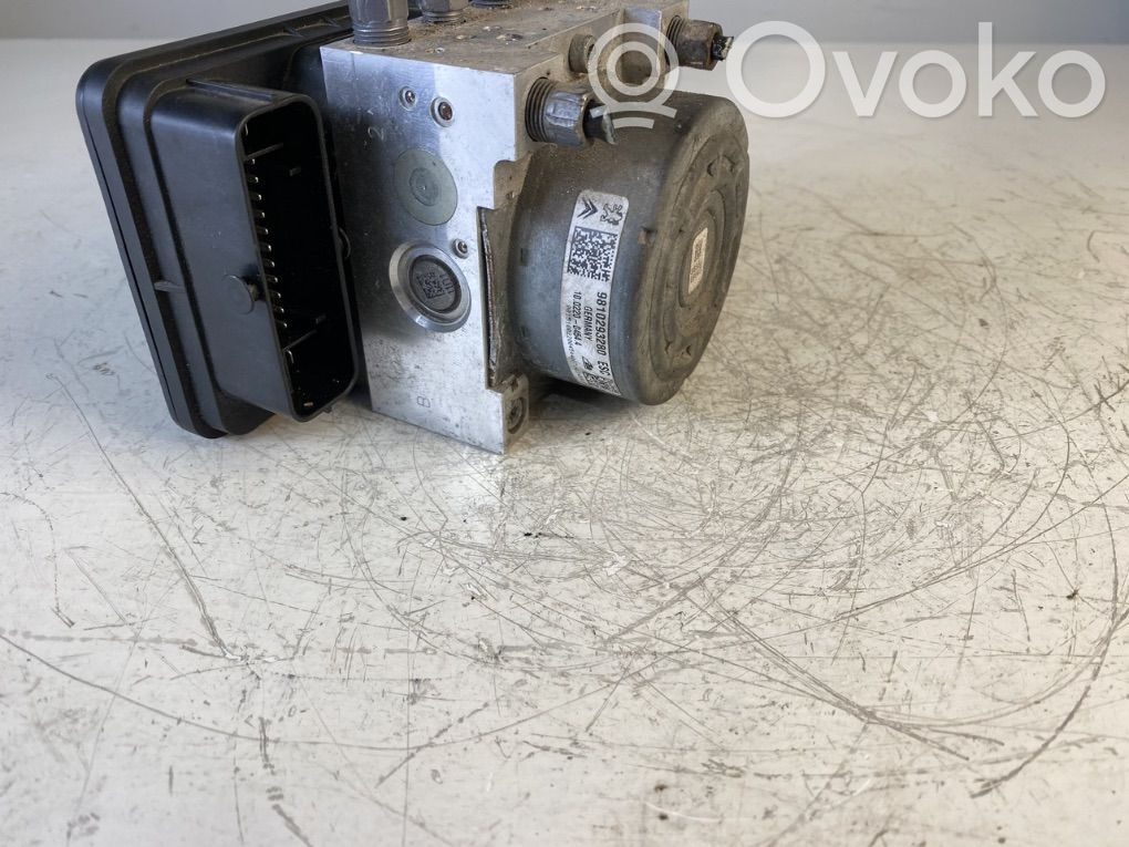 Citroen C4 Cactus ABS bloks 