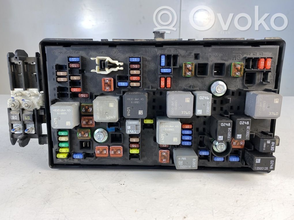 Chevrolet Orlando Fuse box set 