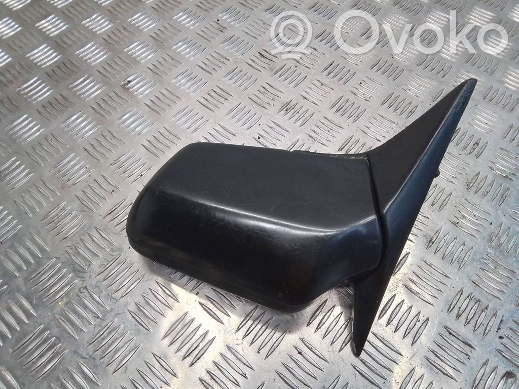 Front door electric wing mirror