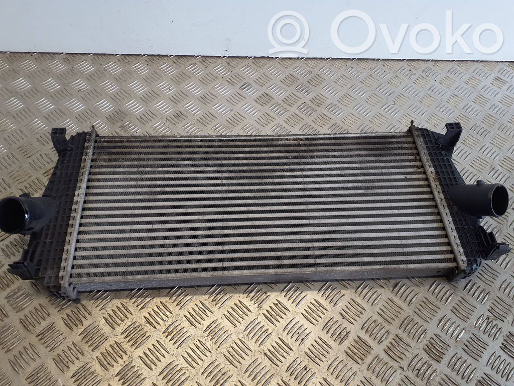 Chrysler Grand Voyager V Interkūlerio radiatorius 