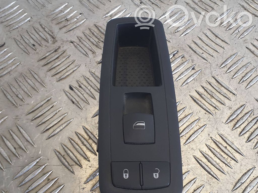 Chrysler Grand Voyager V Electric window control switch 