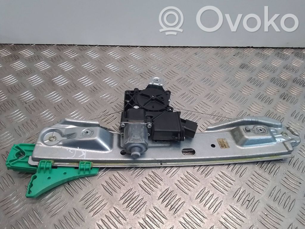 Opel Astra J Elektryczny podnośnik szyby drzwi tylnych 