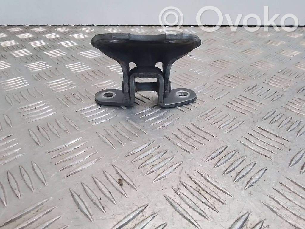 Toyota Yaris Zawias dolny drzwi przednich 