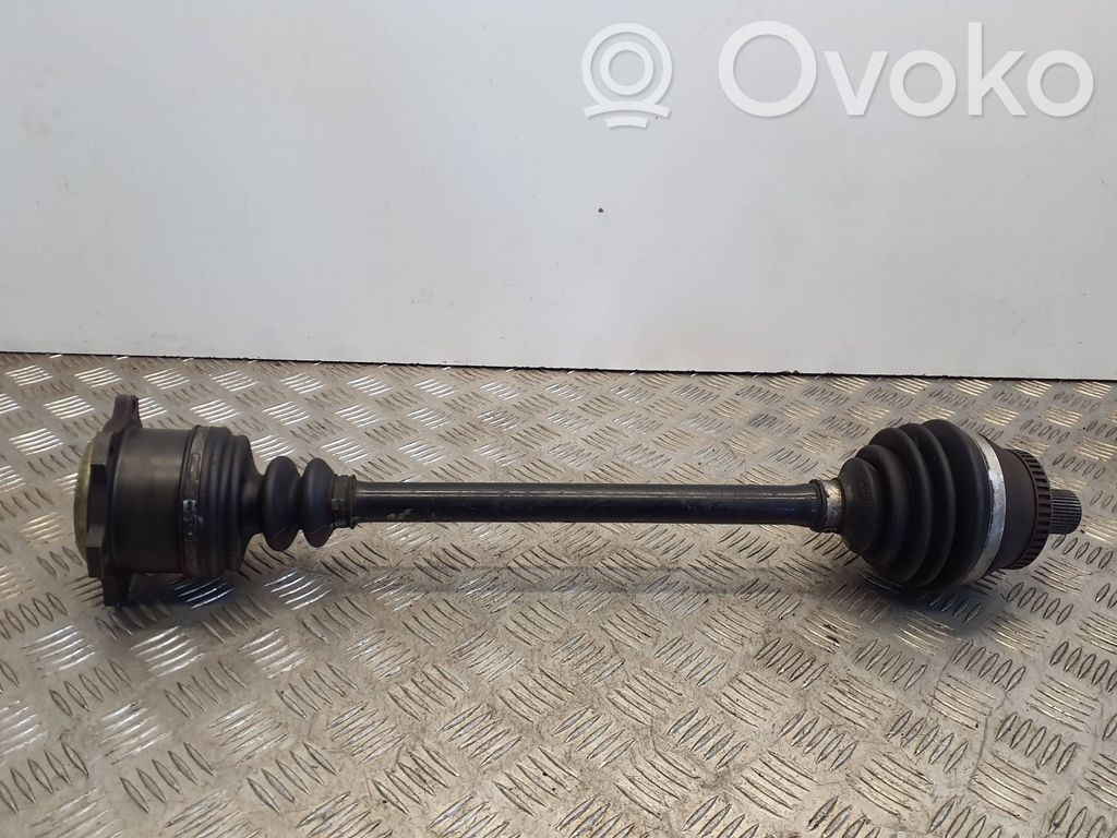Audi A4 S4 B6 8E 8H Priekšējā pusass 