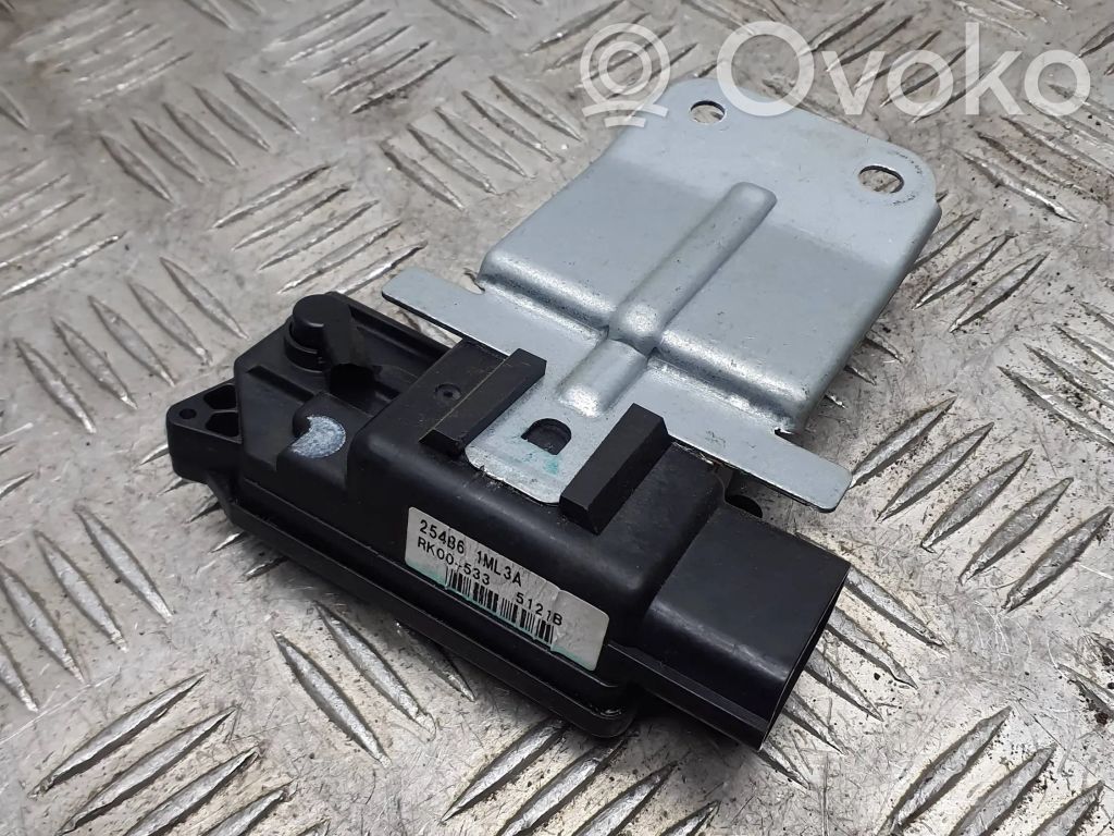 Infiniti Q70 Y51 Door control unit/module 