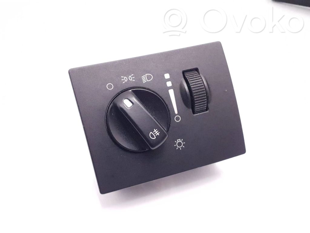 Chrysler Grand Voyager V Interruptor de luz 