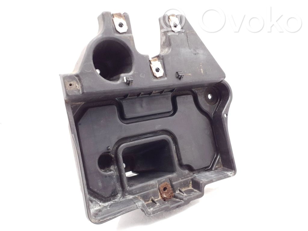 Dodge Nitro Battery tray 