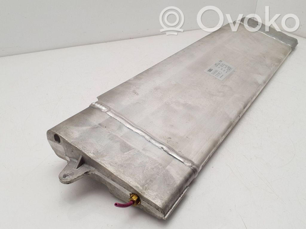 Audi A6 S6 C6 4F Ilmajousituksen painesäiliö 