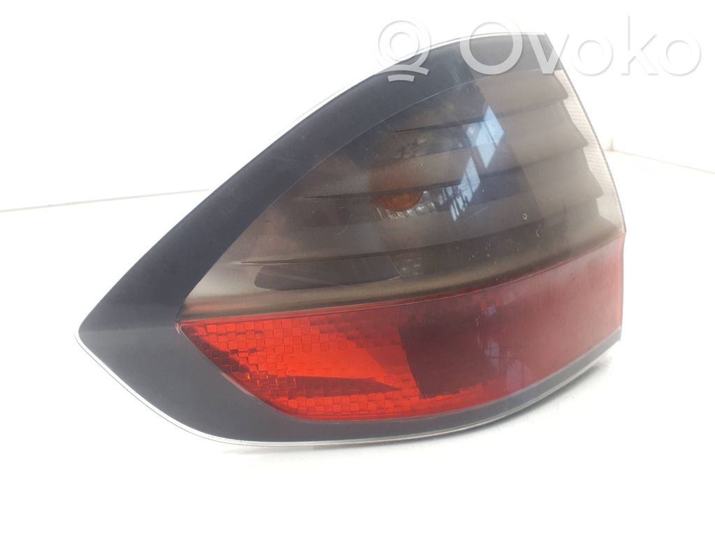 Lampa tylna