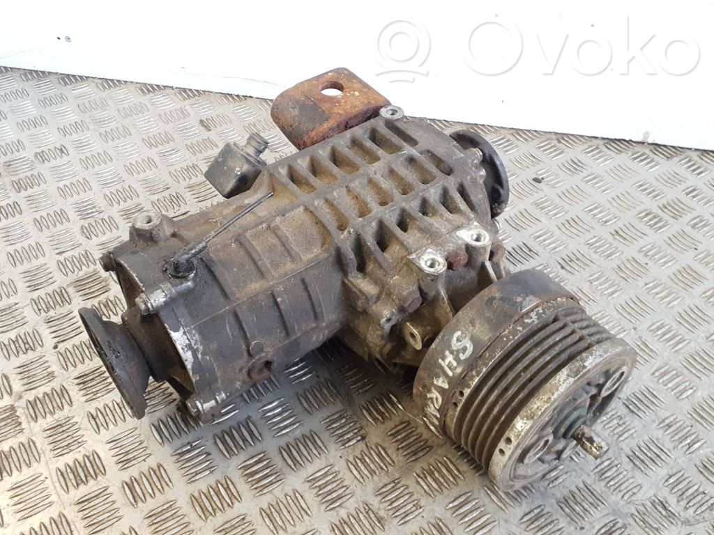 Rear differential   009525644B