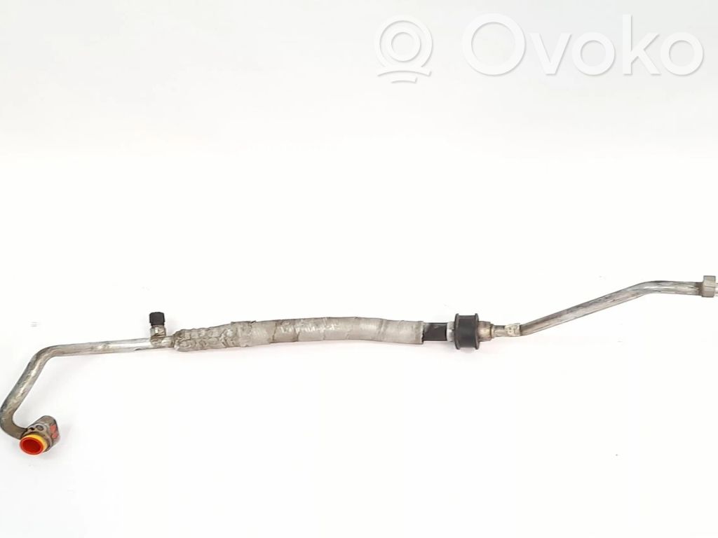 BMW X5 E53 Ilmastointilaitteen putki (A/C) 