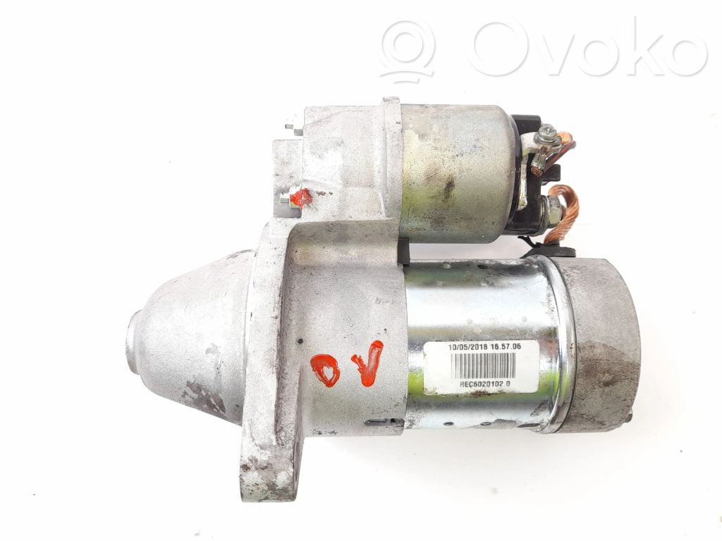 Opel Corsa B Starteris 