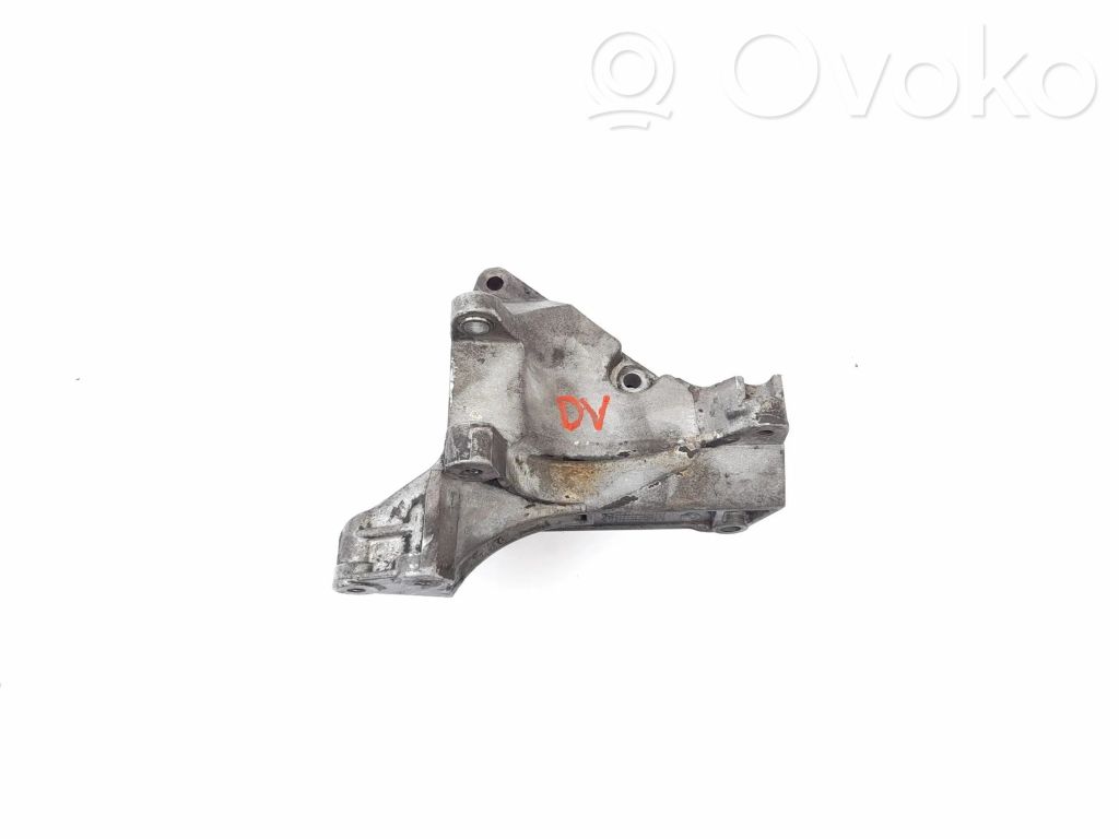 BMW 3 E36 Engine mount bracket 