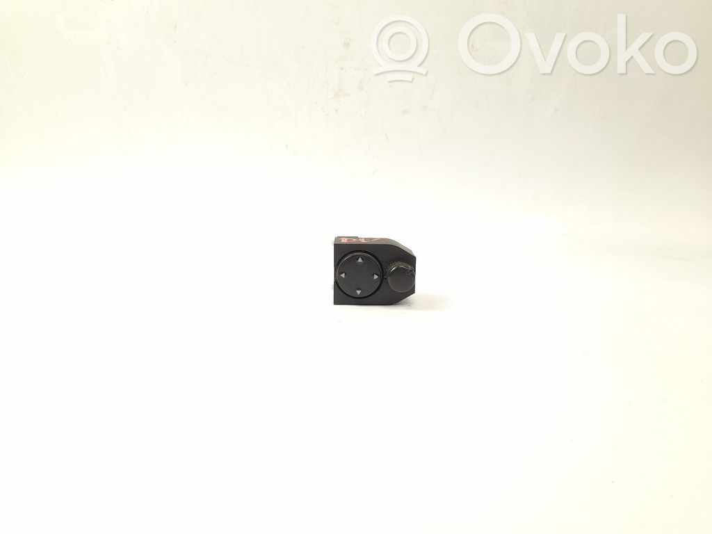 Interruptor del espejo lateral   8D0959565,03240014