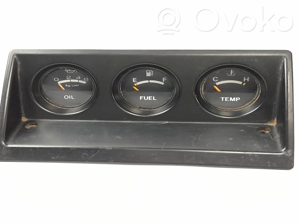 Isuzu Trooper Vitezometru (grup de instrumente) 