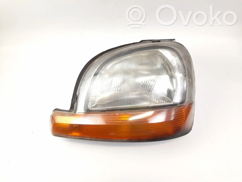 Scheinwerfer   086669,89001033