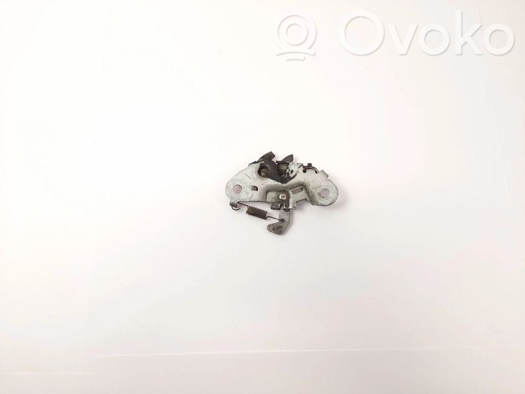Tie down hook / loop