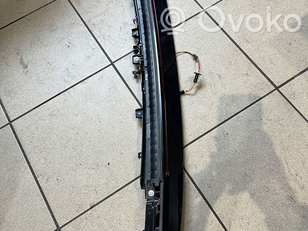 BMW 5 G30 G31 G38 Spojler klapy tylnej / bagażnika 