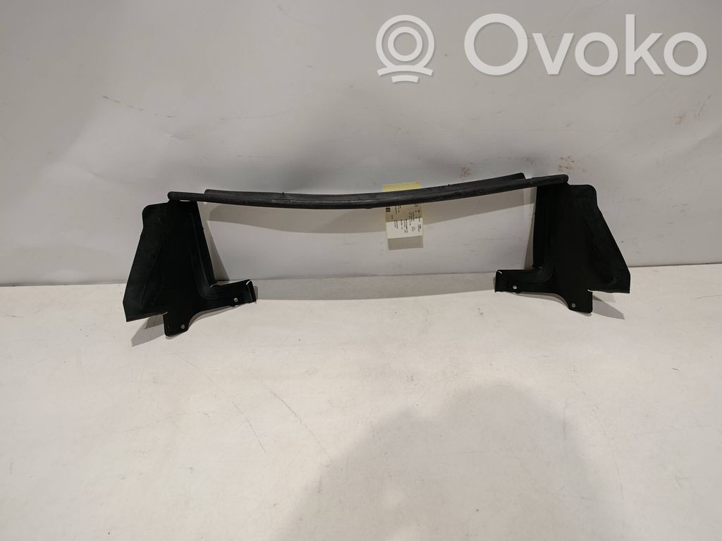 BMW X3 E83 Intercooler air guide/duct channel 