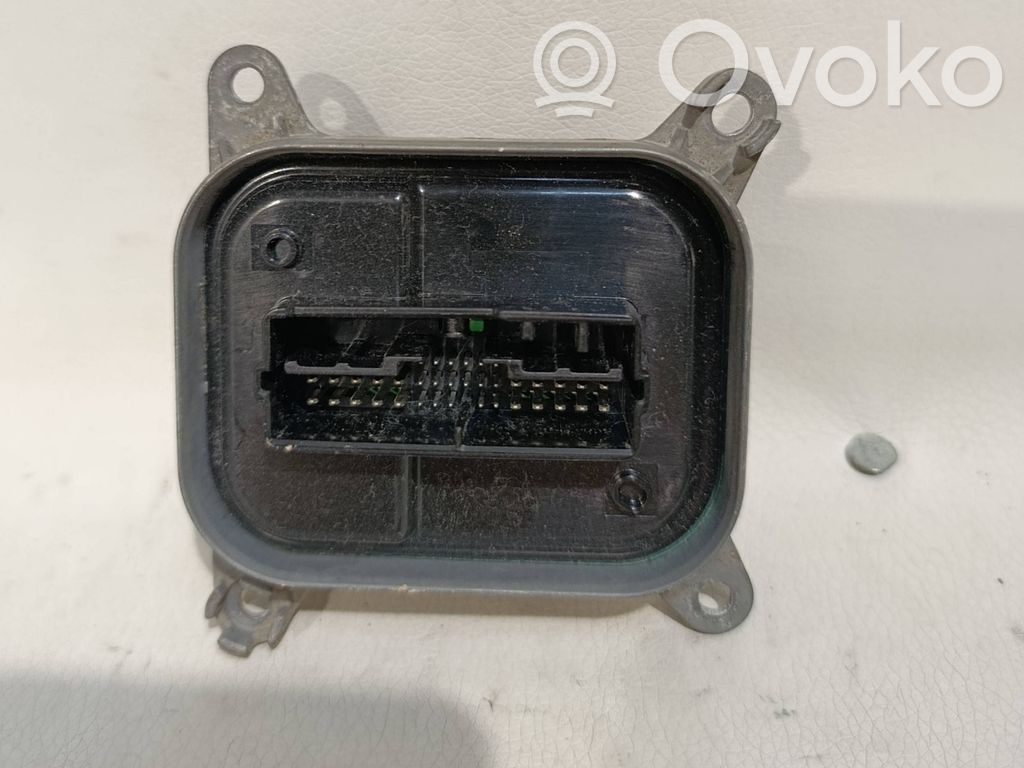Tesla Model Y LED šviesų modulis 