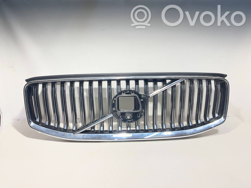 Volvo XC90 Front grill 