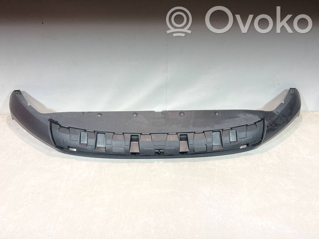 Volvo XC40 Front bumper lip 
