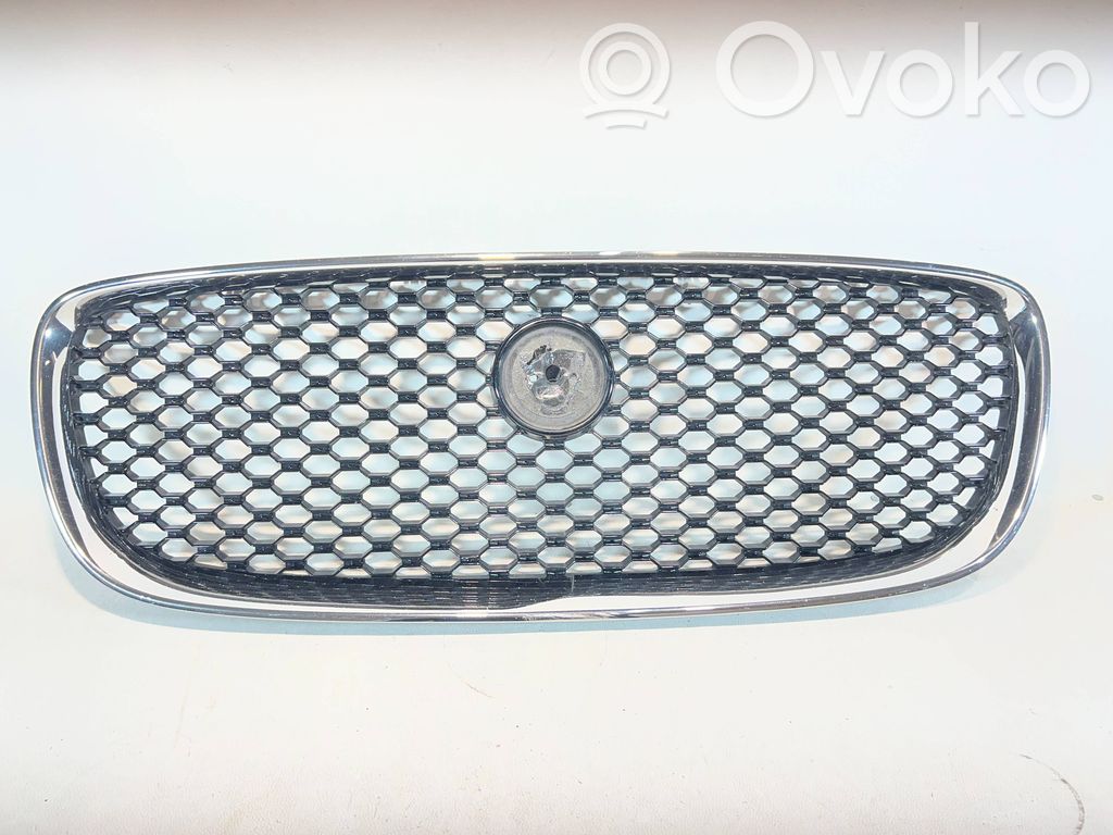 Jaguar XF X260 Etusäleikkö 