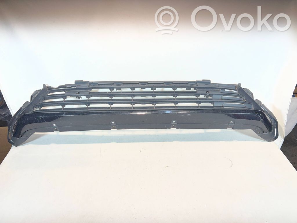 Opel Combo E Front bumper lower grill 