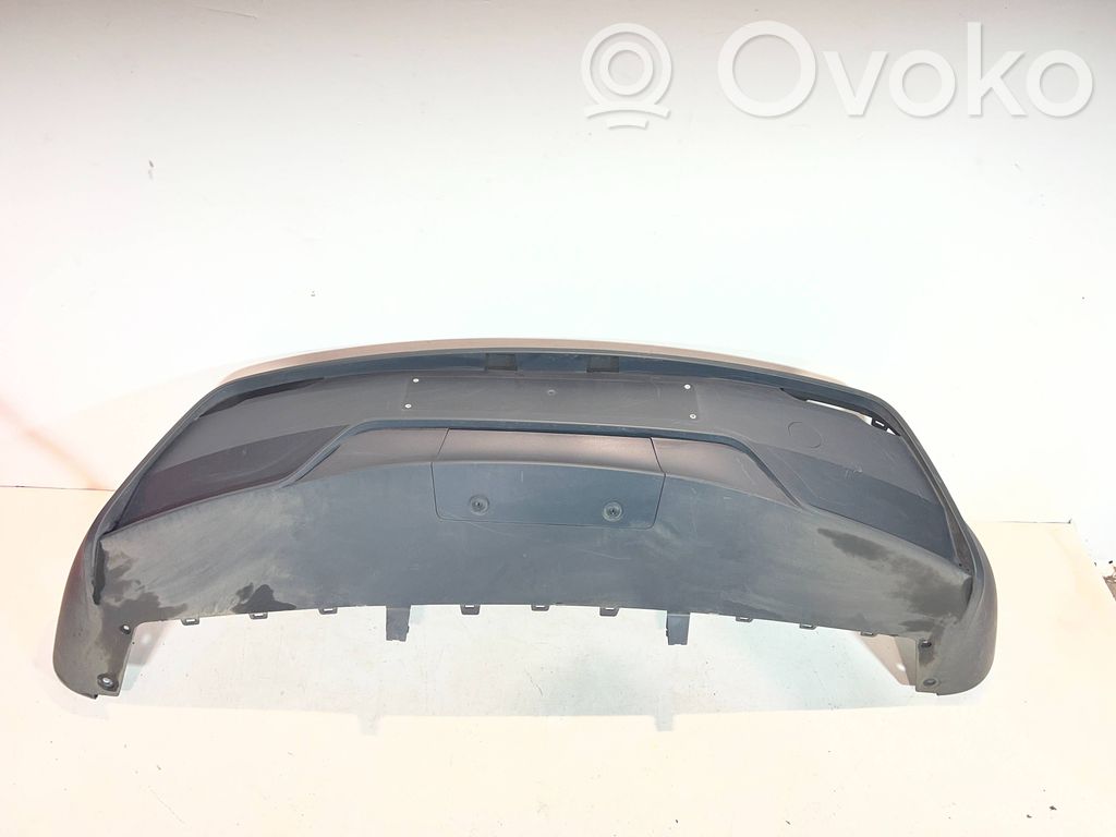 Tesla Model Y Apakšējā bampera daļa 