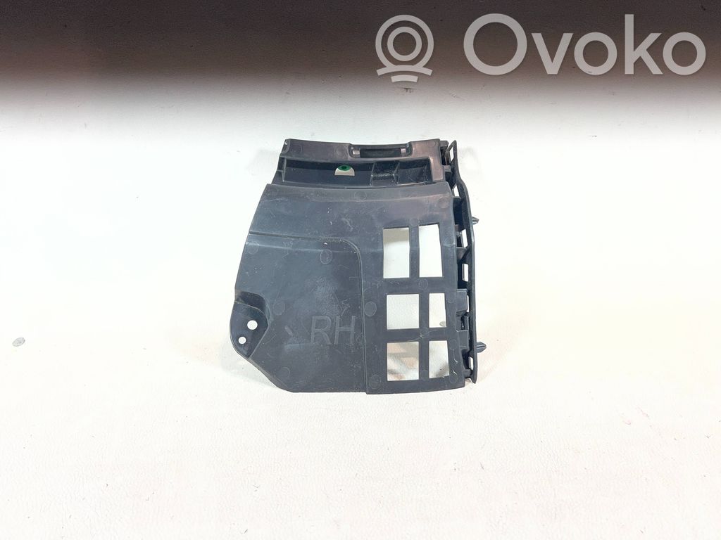 Volvo XC40 Front bumper mounting bracket 