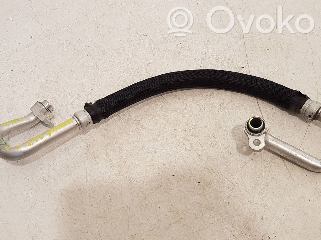 Ilmastointilaitteen putki (A/C)   95353075,13E1113