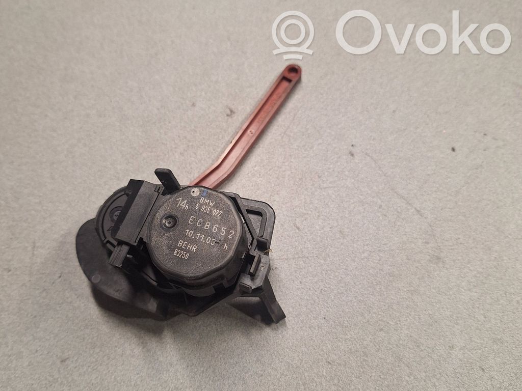 BMW 7 E65 E66 Air flap motor/actuator 