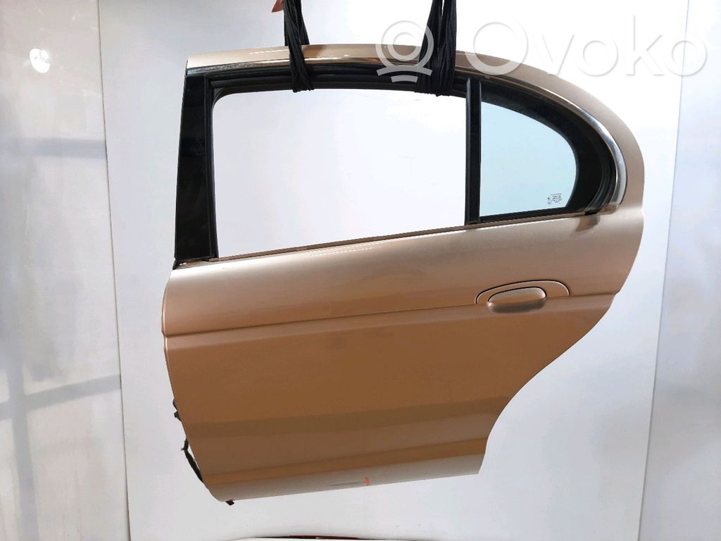 Jaguar S-Type Puerta trasera 