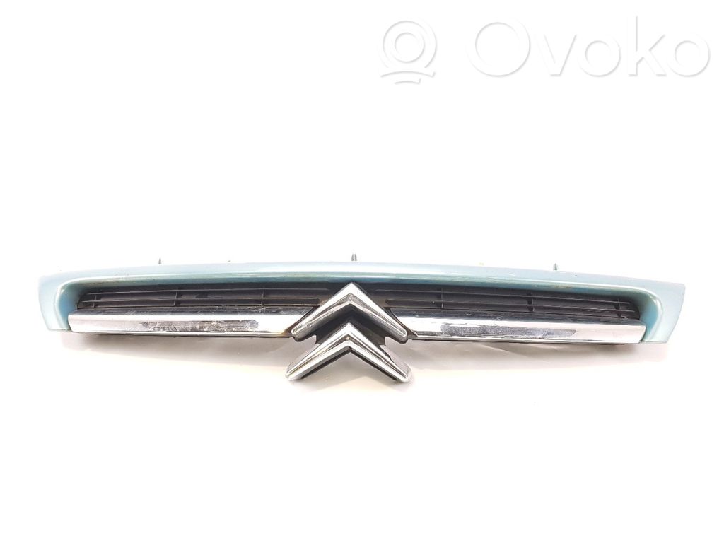 Citroen C8 Front bumper upper radiator grill 