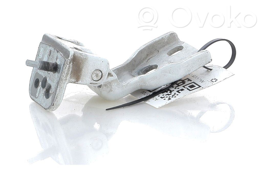 Ford Transit Loading door lower hinge 