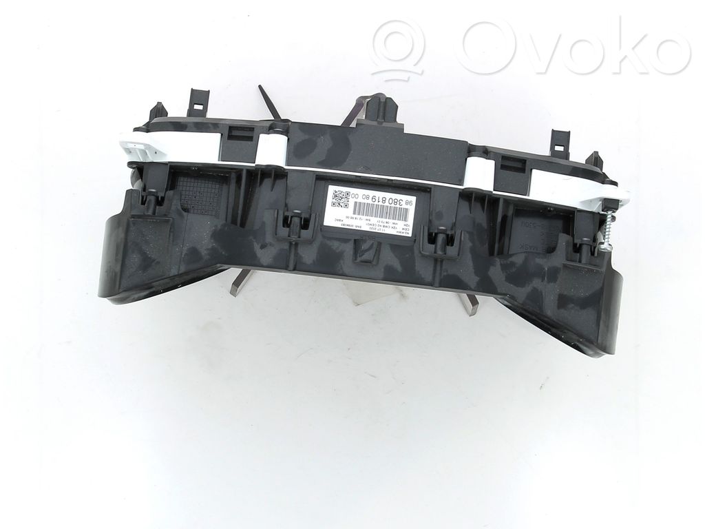 Citroen Berlingo Geschwindigkeitsmesser Cockpit 