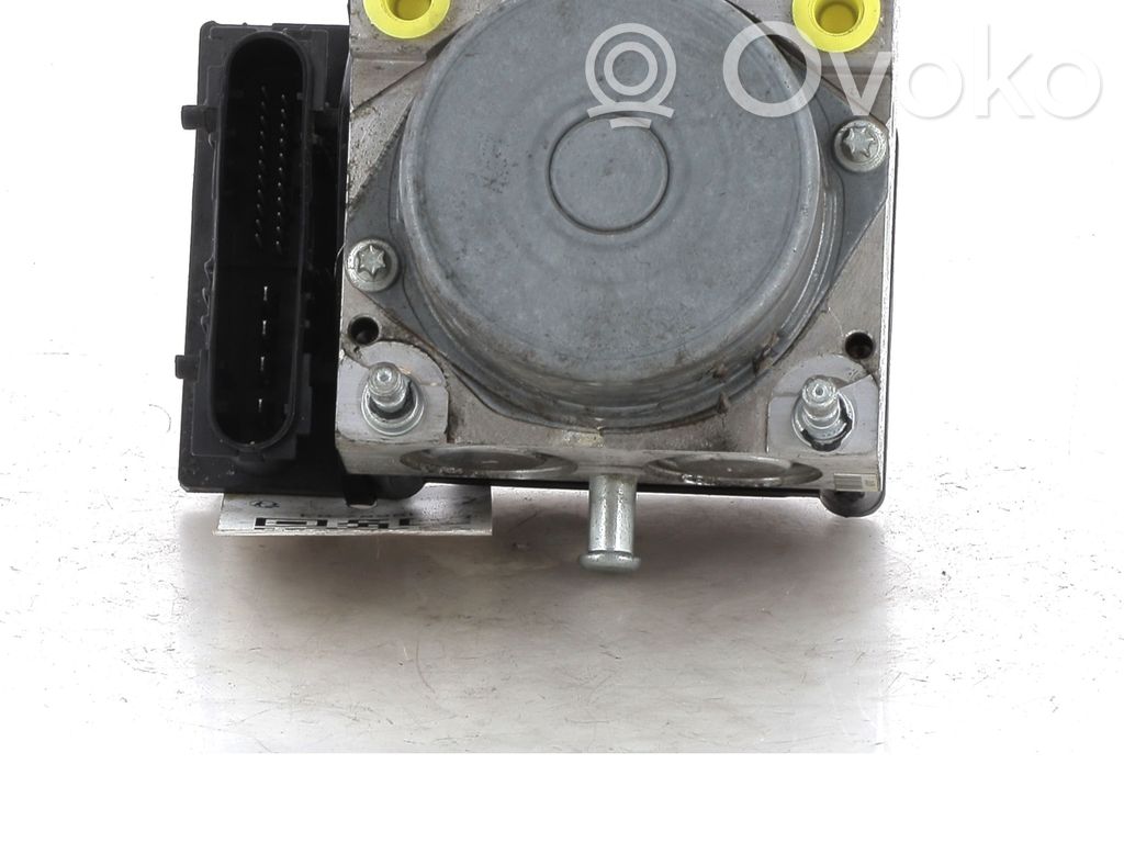 Nissan Note (E11) ABS Pump 