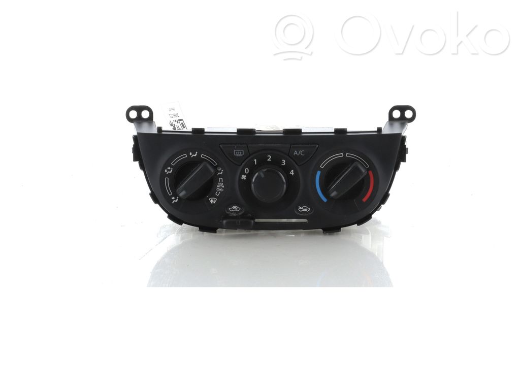 Suzuki Celerio Climate control unit 
