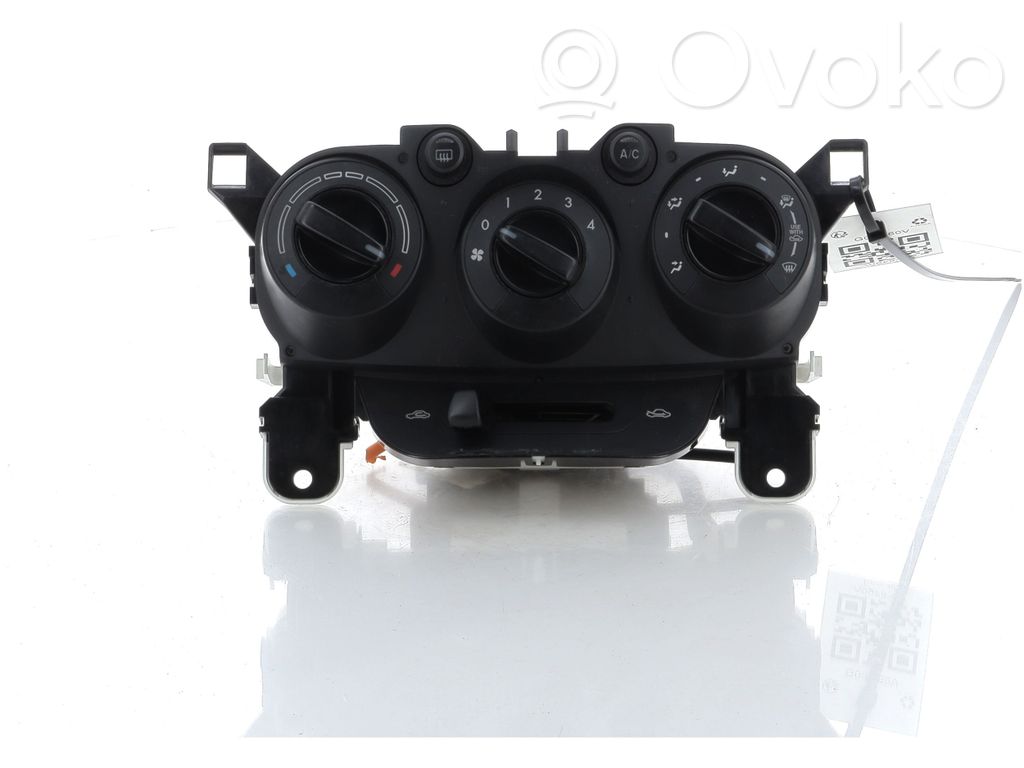 Mazda 2 Climate control unit 
